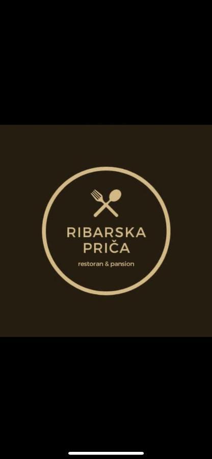 לינה וארוחת בוקר Ribarska Prica-Restoran Pansion פריידור מראה חיצוני תמונה